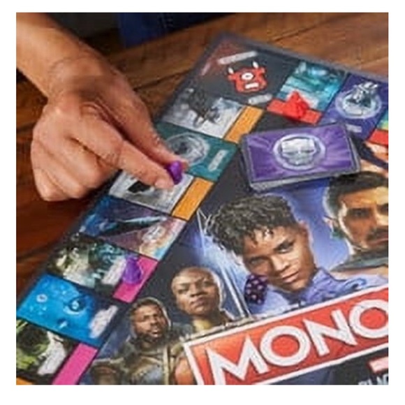 Monopoly: Marvel Studios' Black Panther: Wakanda Forever Edition Board Game - Picture 4 of 12